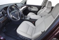 新車里有味怎么辦