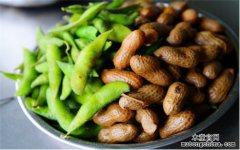 燒烤攤的水煮花生竟甲醛超標，你還敢吃嗎！