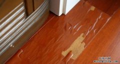 實木復合地板如何保養
